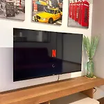 Dalla Bibi Apartment *