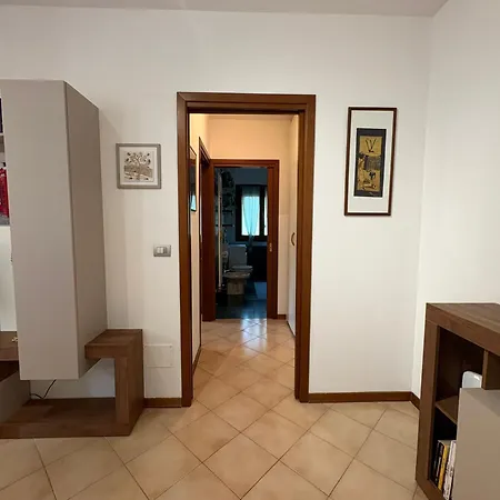 Dalla Bibi Apartment