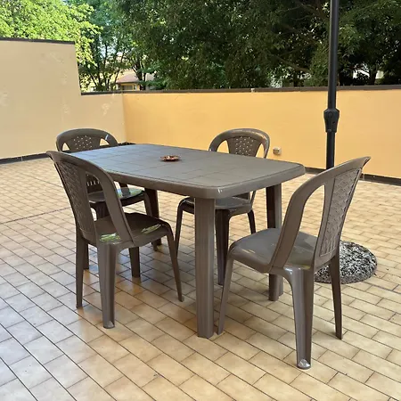 Dalla Bibi * 夸尔托因菲里奥雷